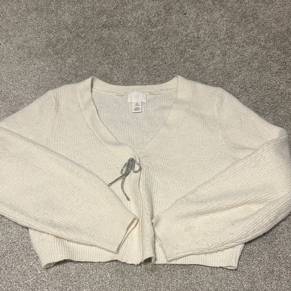 H&M Cream V-Neck Sweater with Tie Accent